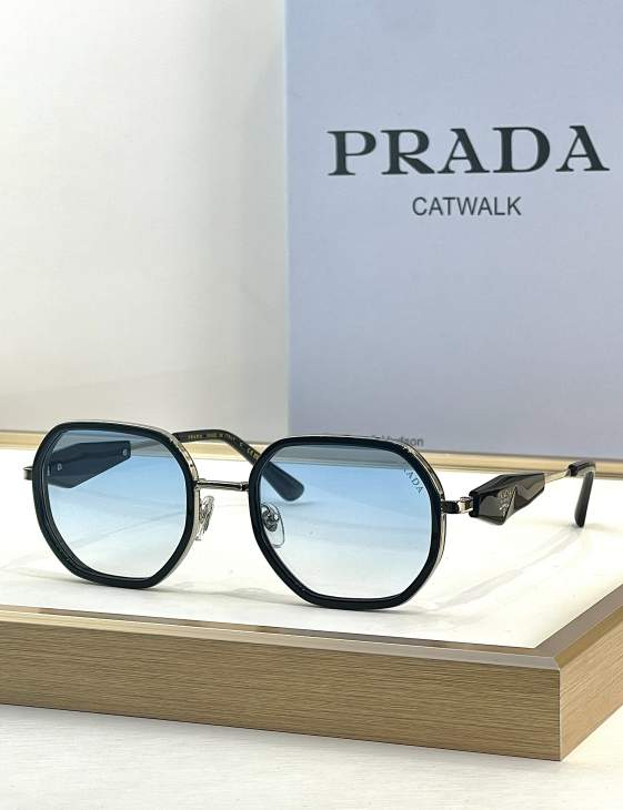 Picture of Prada Sunglasses _SKUfw76160990fw